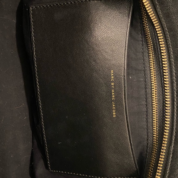 MARC JACOBS Pike Place Black Leather Tote Bag - Picture 7 of 11